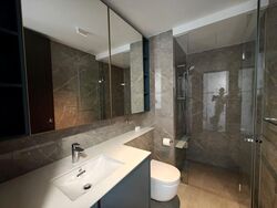 Clavon (D5), Apartment #589890191